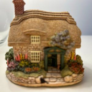 Lilliput Lane - Larkrise